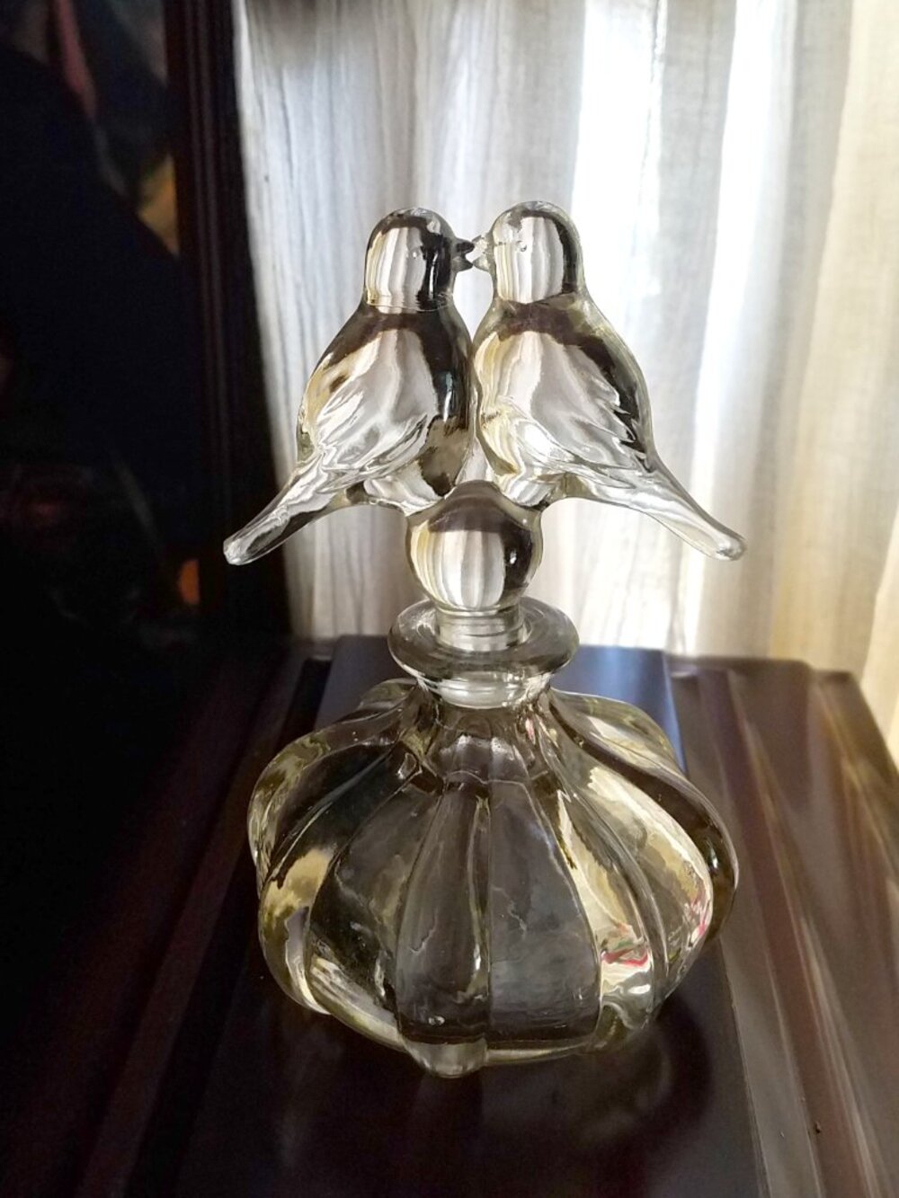 Gundersen-Pairpoint Vintage Kissing Birds Perfume Bottle, MCM American Art Glass